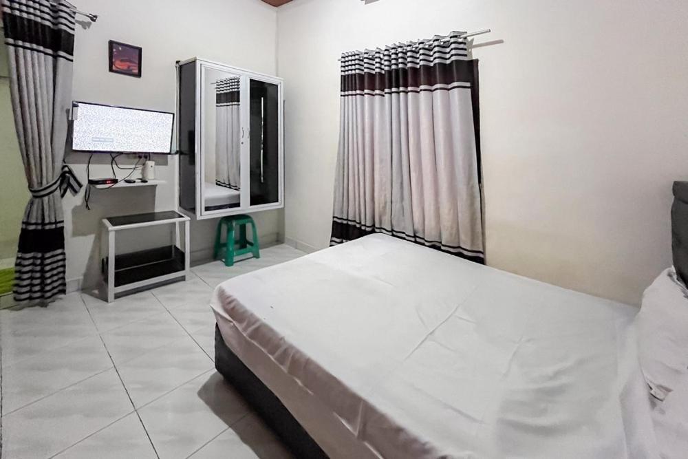 Hotel Kostel 99 Pangkal Pinang Redpartner Exteriér fotografie