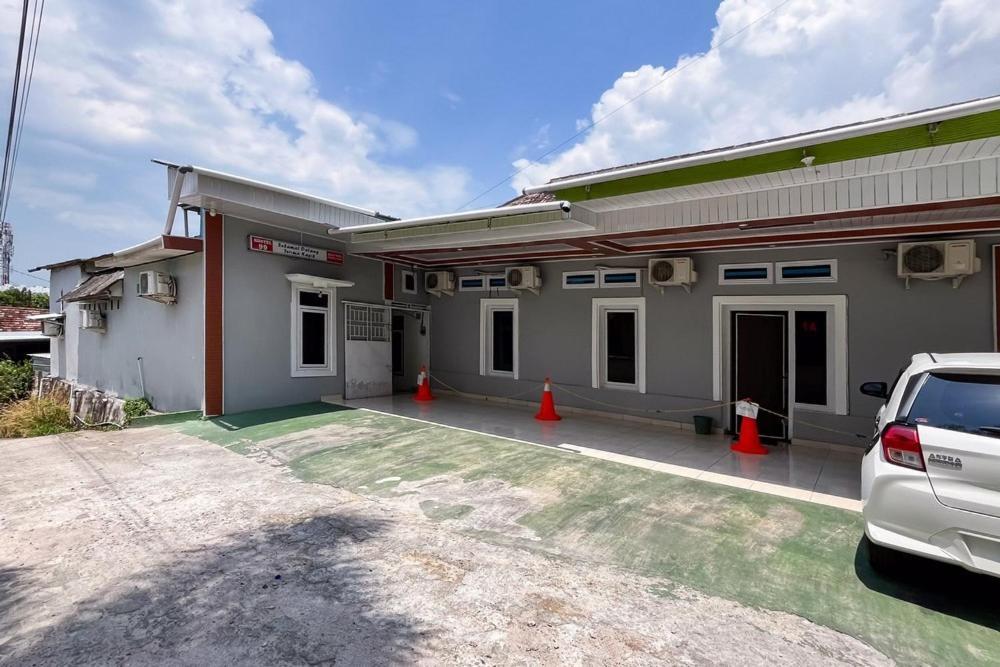 Hotel Kostel 99 Pangkal Pinang Redpartner Exteriér fotografie