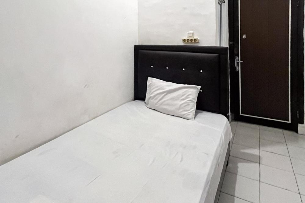 Hotel Kostel 99 Pangkal Pinang Redpartner Exteriér fotografie