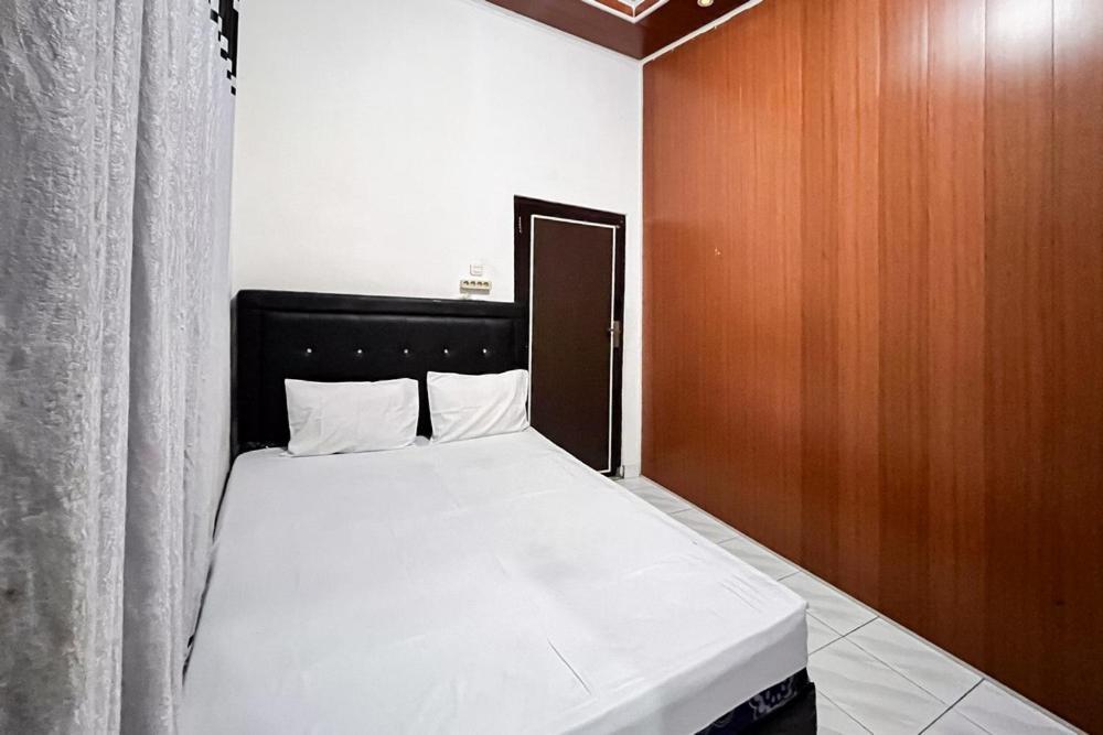 Hotel Kostel 99 Pangkal Pinang Redpartner Exteriér fotografie
